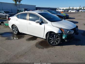  Salvage Nissan Versa