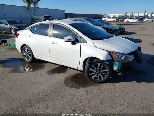  Salvage Nissan Versa