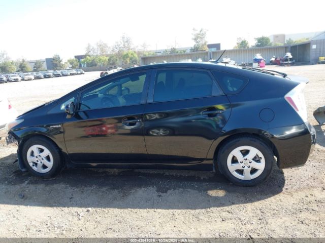 Toyota Prius Iii Image 2