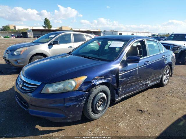 Honda Accord 2.4 Lx-p Image 10