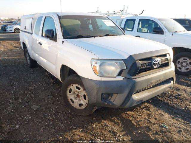 Salvage Toyota Tacoma