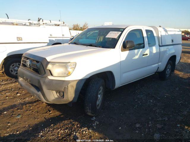 Toyota Tacoma Image 11