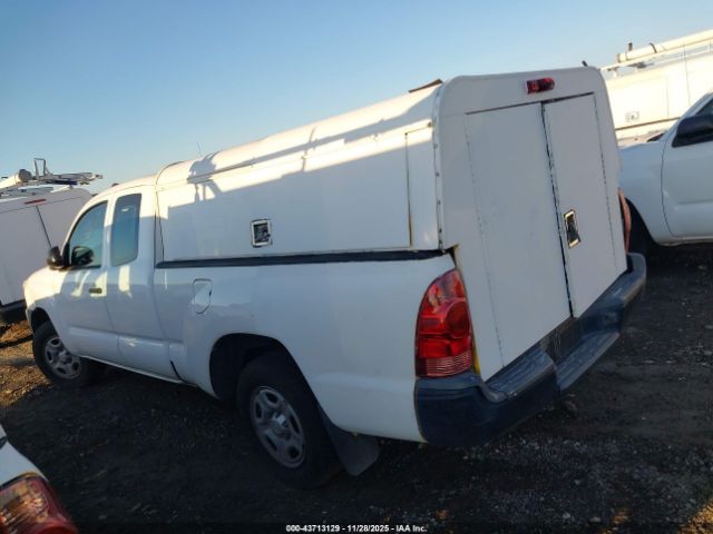 Toyota Tacoma Image 10