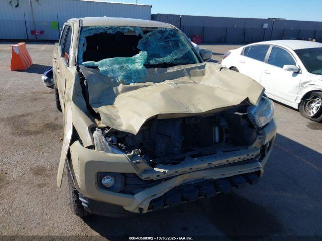 Toyota Tacoma Sr5 Image 10