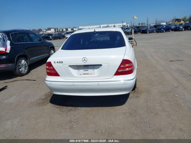 Mercedes-Benz S-Class Image 10