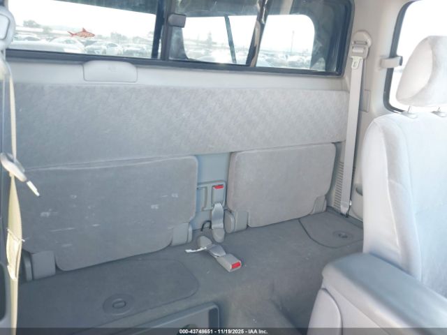 Toyota Tacoma Base V6 Image 11