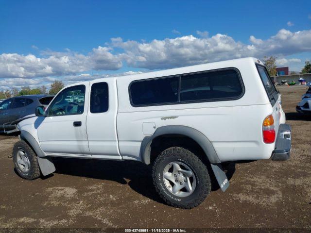Toyota Tacoma Base V6 Image 12