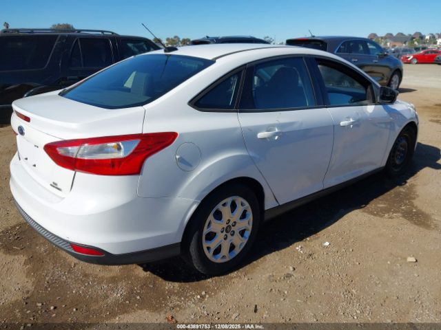 Ford Focus Se Image 4