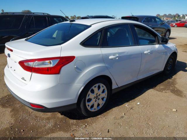 Ford Focus Se Image 4