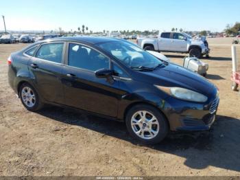  Salvage Ford Fiesta