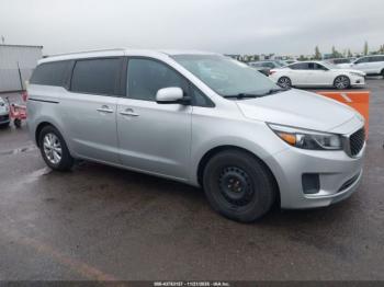  Salvage Kia Sedona