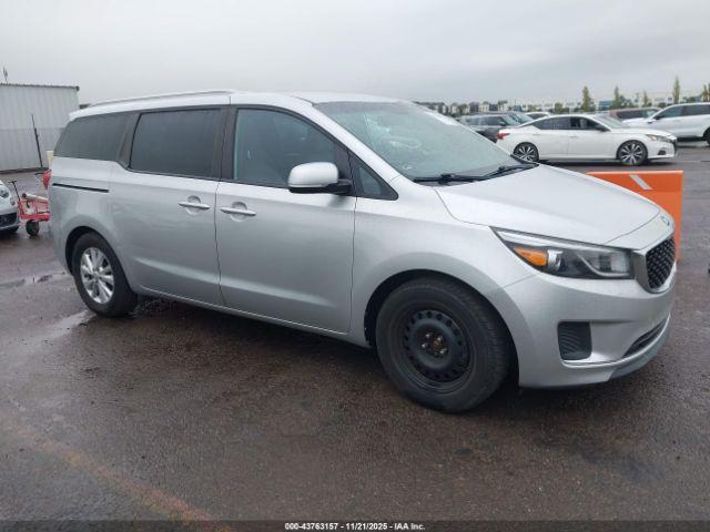  Salvage Kia Sedona