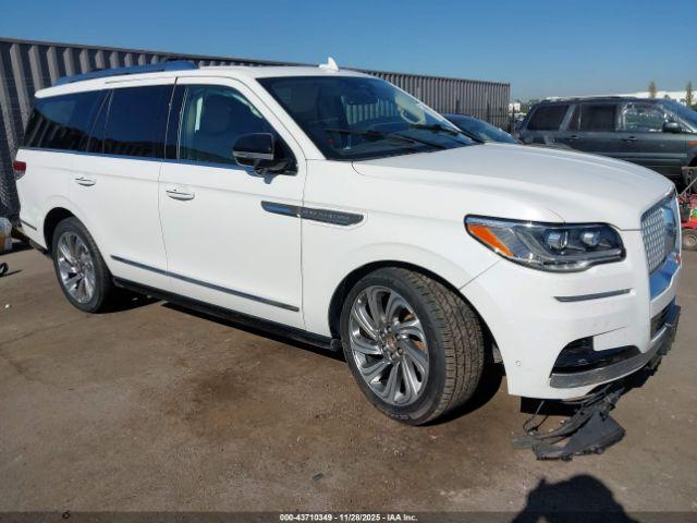  Salvage Lincoln Navigator