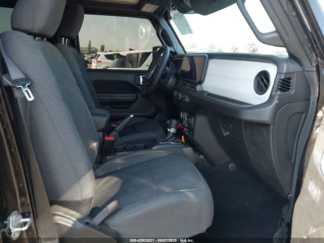 Jeep Wrangler Willys 4xe Image 4