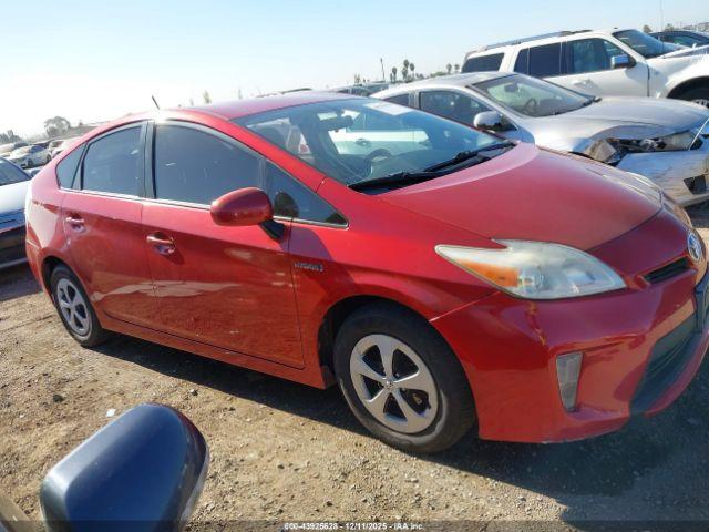 Toyota Prius Two Image 11