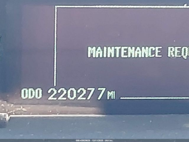 Toyota Prius Two Image 13