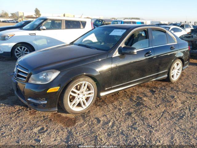 Mercedes-Benz C-Class Image 6