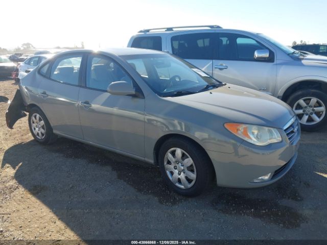 Hyundai ELANTRA Image 1