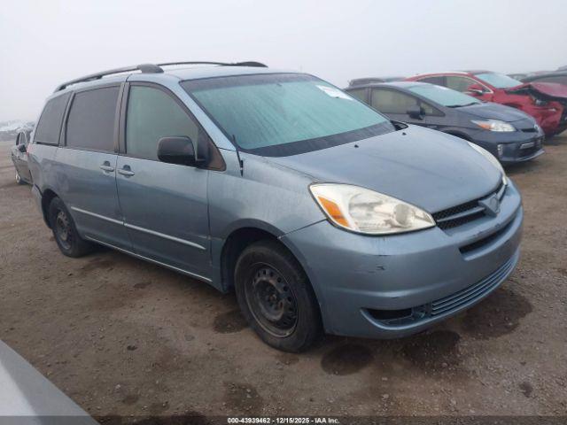  Salvage Toyota Sienna