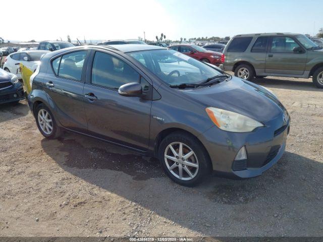  Salvage Toyota Prius c