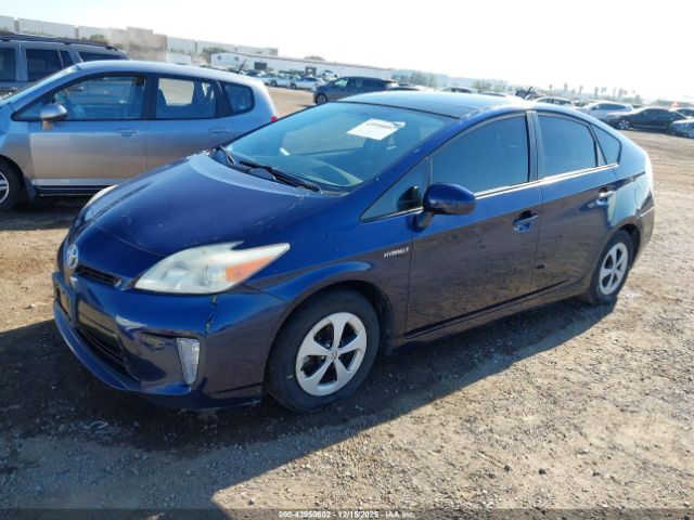 Toyota Prius Three Image 15