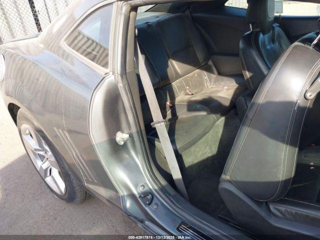 Chevrolet Camaro 2lt Image 8