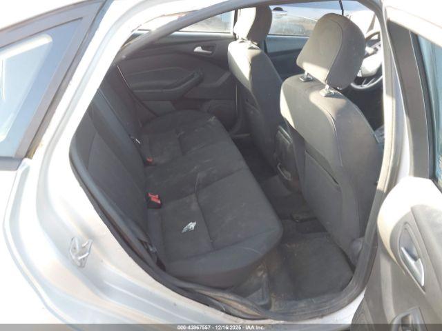 Ford Focus Se Image 3