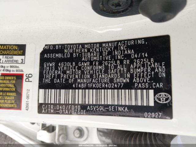 Toyota Camry Le Image 13