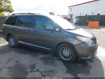  Salvage Toyota Sienna