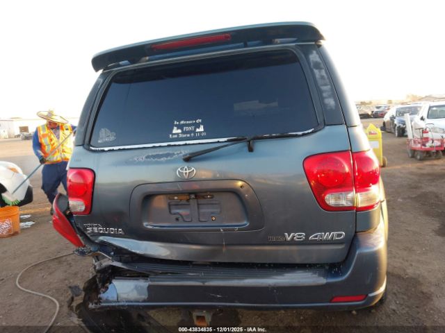 Toyota Sequoia Limited V8 Image 12