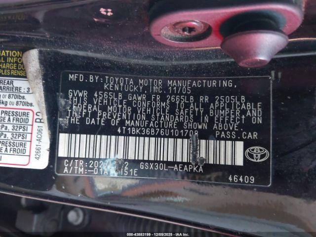 Toyota Avalon Limited Image 10