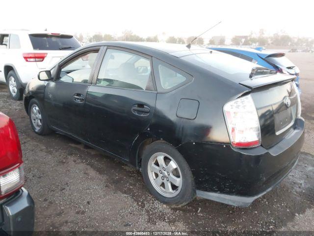 Toyota Prius Image 9