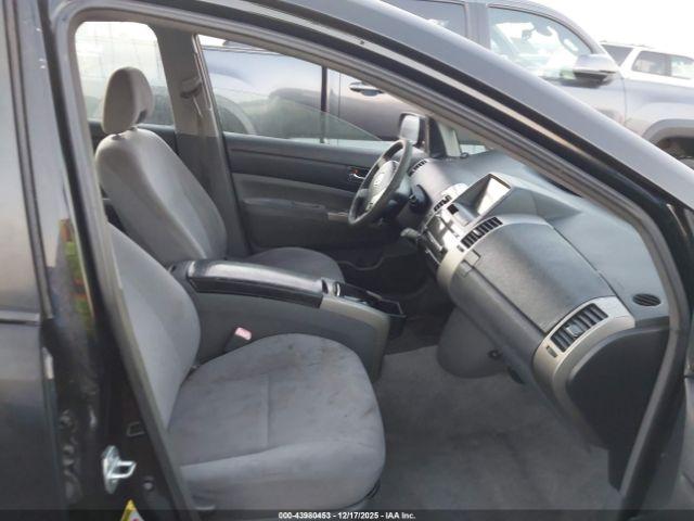 Toyota Prius Image 11