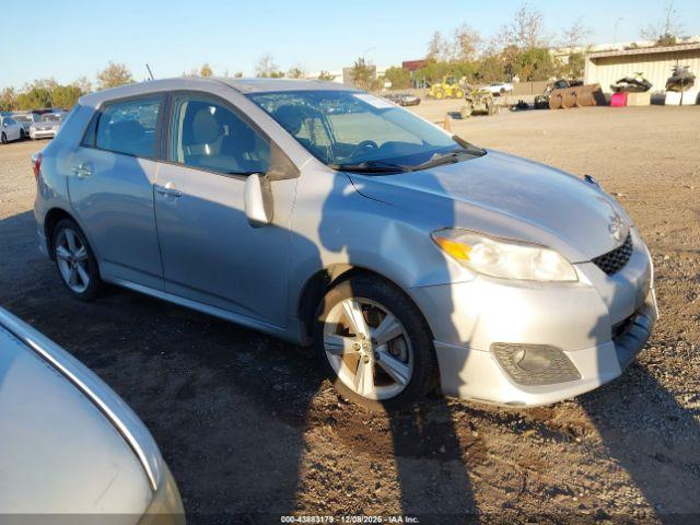  Salvage Toyota Matrix