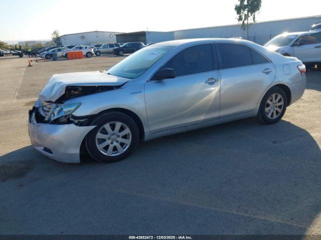 Toyota Camry Image 13