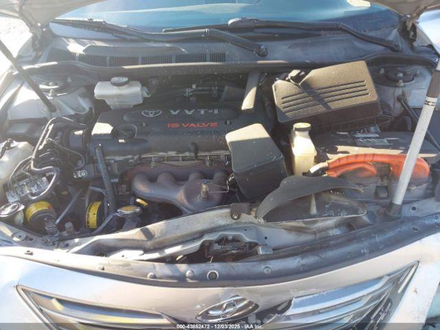 Toyota Camry Image 8