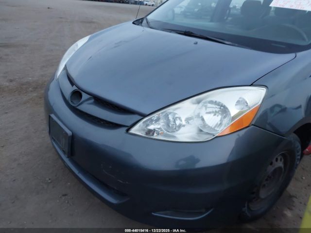 Toyota Sienna Ce Image 8