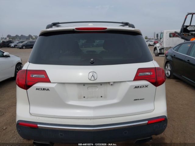 Acura MDX Image 16
