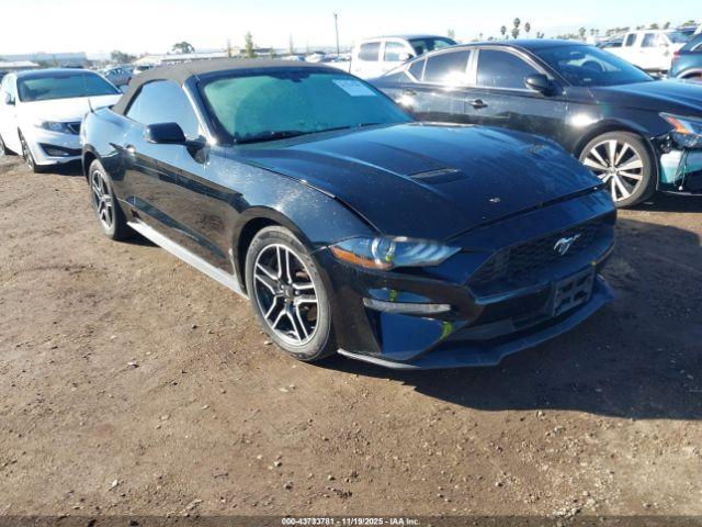  Salvage Ford Mustang