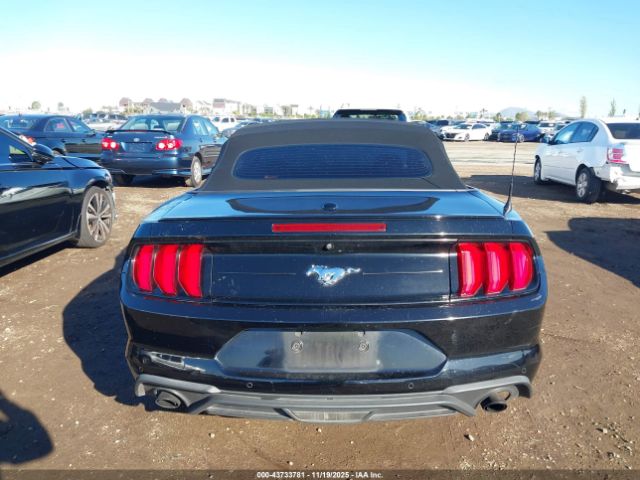 Ford Mustang Ecoboost Premium Image 13