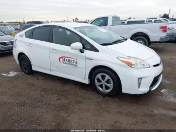  Salvage Toyota Prius