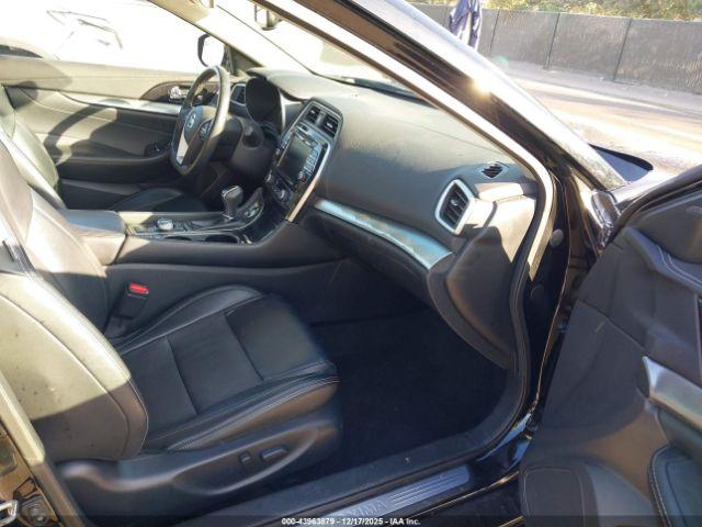 Nissan Maxima 3.5 Sv Image 2