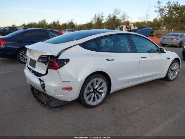 Tesla Model 3 Rear-wheel Drive Image 13