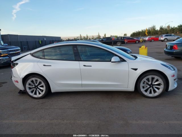 Tesla Model 3 Rear-wheel Drive Image 5