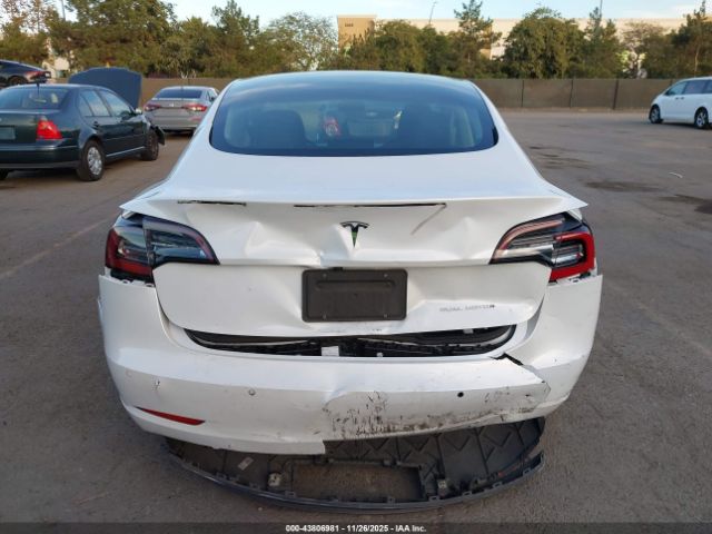 Tesla Model 3 Rear-wheel Drive Image 9