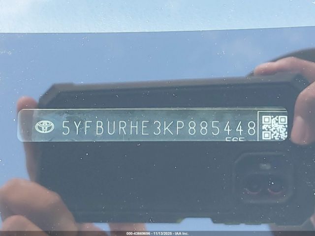 Toyota Corolla Se Image 6