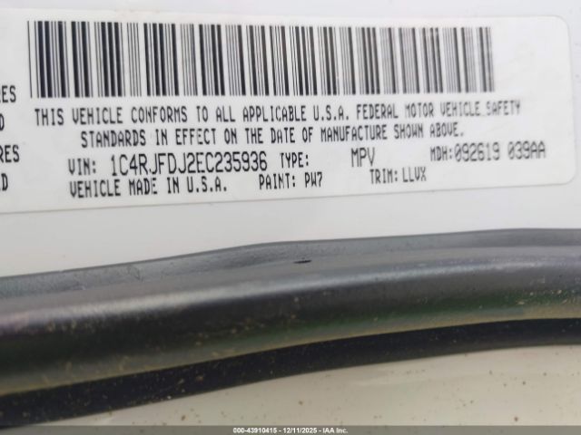 Jeep Grand Cherokee Srt8 Image 8