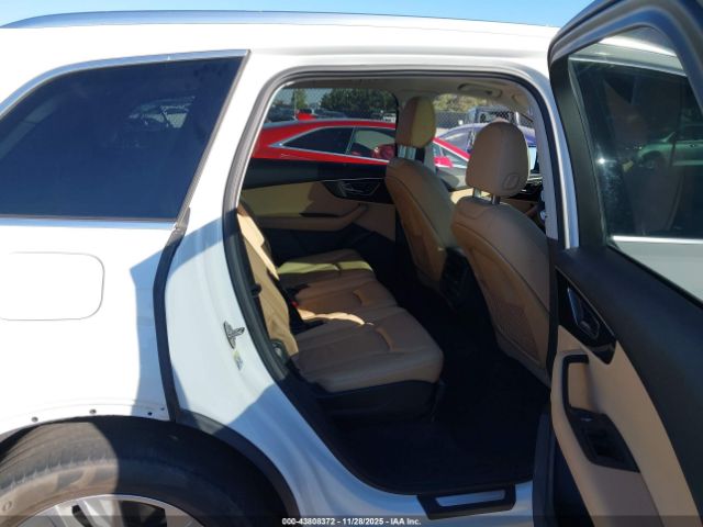 Audi Q7 Premium 45 Tfsi Quattro Tiptronic Image 4