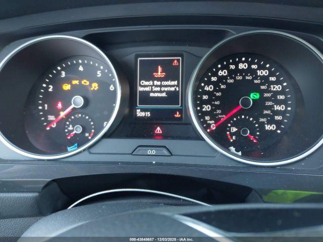 Volkswagen Tiguan 2.0t S Image 16