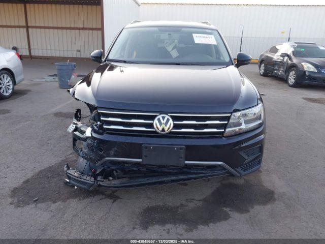 Volkswagen Tiguan 2.0t S Image 15